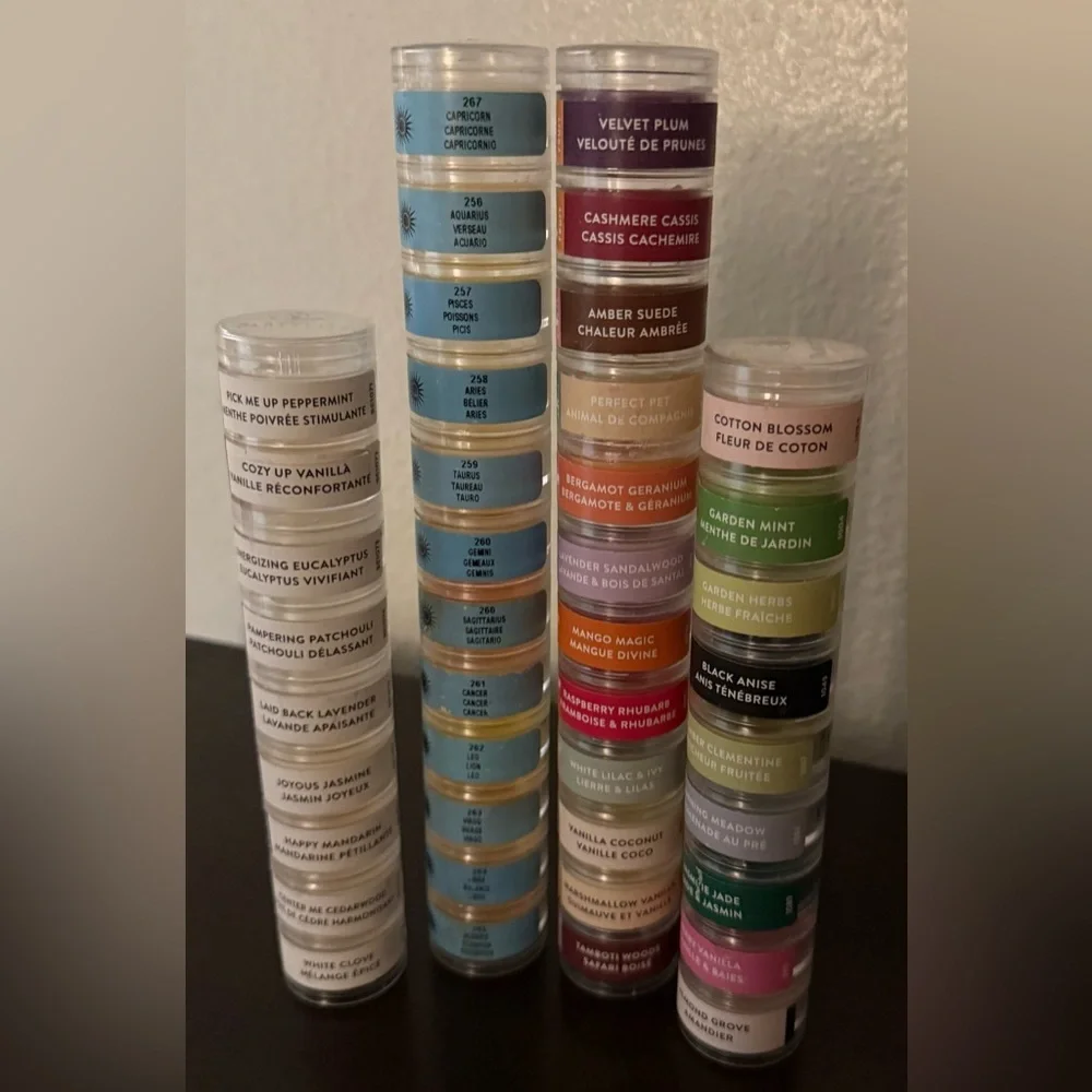 PartyLite Scent Stackers Wax Melt Sampler Bundle – 42 Fragrance Minis